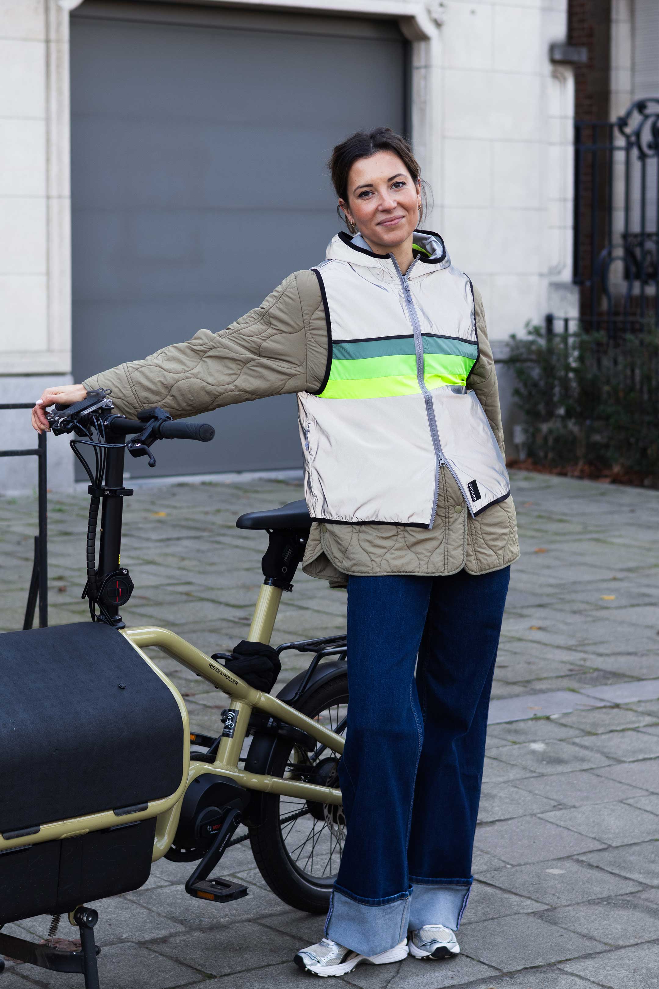 North | Grey reflective