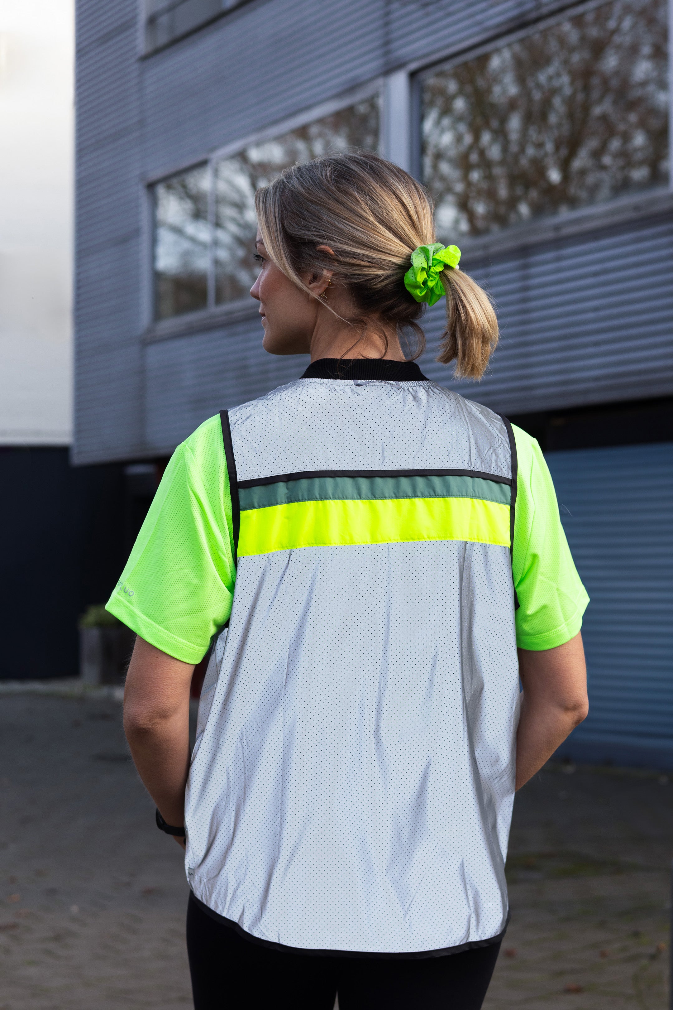 Roman | Grey reflective