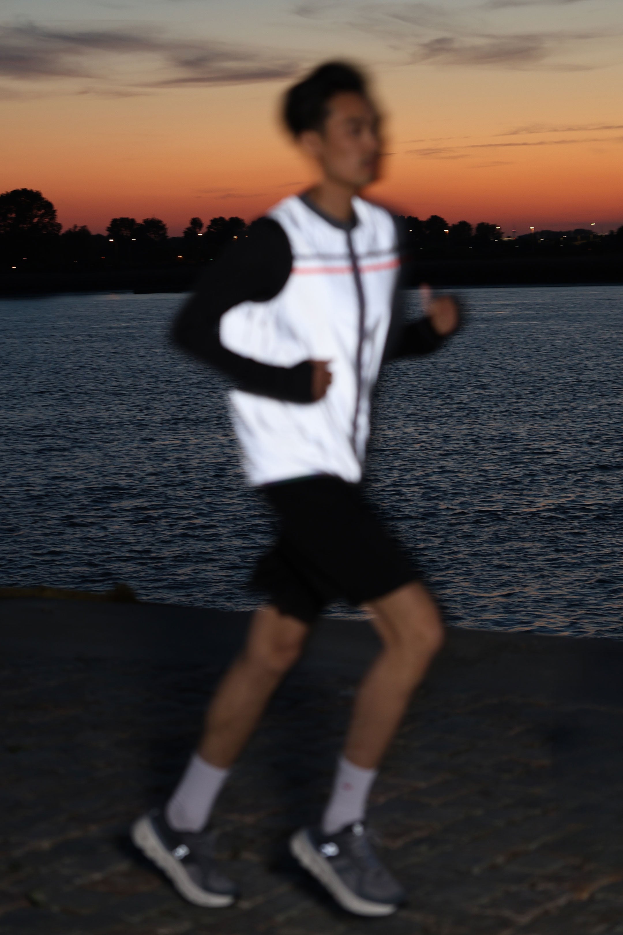 Sprint | Grey reflective